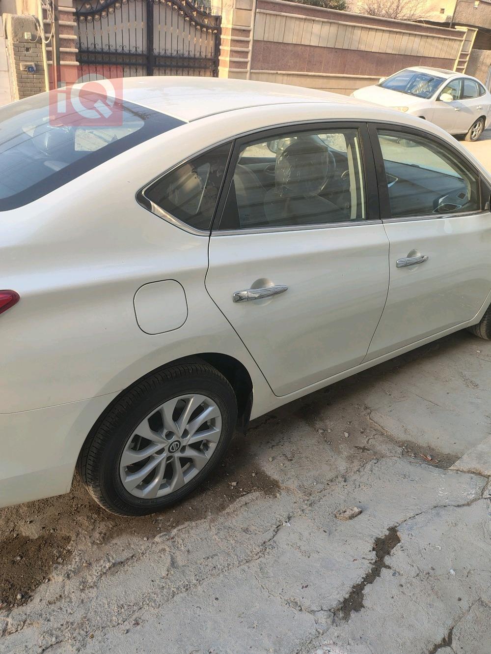 نيسان سنترا